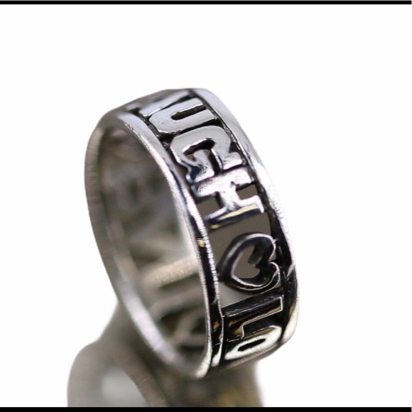 Sterling LIVE LAUGH LOVE ring - Picture 3 of 8